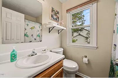 10 Bridgeport Drive, Durham, NC 27713 - Photo 22