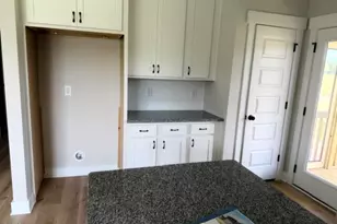 135 Bryant Farm Dr, Selma, NC 27576 - Photo 8