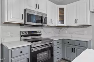 4701 Regalwood Dr, Raleigh, NC 27613 - Photo 10