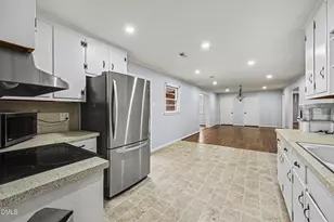 3004 Shaftsbury St, Durham, NC 27704 - Photo 16