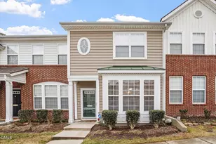 5349 Silver Moon Ln, Raleigh, NC 27606 - Photo 2
