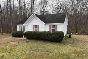 300 Melanie Ct, Clayton, NC 27520 - Photo 2