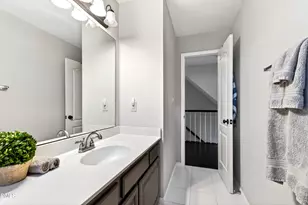 502 Heathridge Ln, Cary, NC 27513 - Photo 16