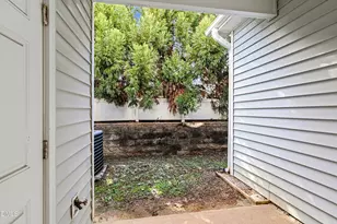 6305 Yates Mill Pond Rd, Raleigh, NC 27606 - Photo 32