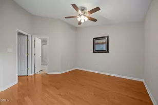 16 Crystal Oaks Ct, Durham, NC 27707 - Photo 8
