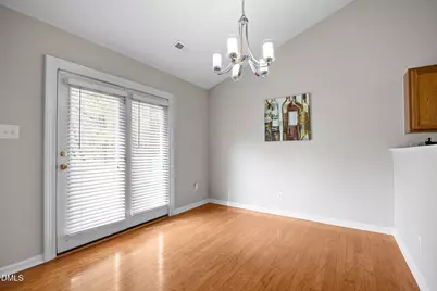 16 Crystal Oaks Court, Durham, NC 27707 - Photo 6