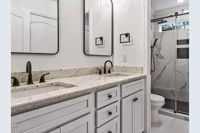 945 W Lowe Avenue, Southern Pines, NC 28387 - Photo 20