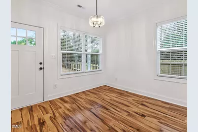 945 W Lowe Avenue, Southern Pines, NC 28387 - Photo 4