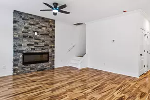 945 W Lowe Ave, Southern Pines, NC 28387 - Photo 10