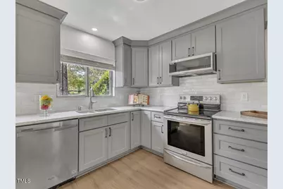 717 E Millbrook Road, Raleigh, NC 27609 - Photo 6