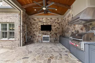 628 Carolina Crossings Dr, Apex, NC 27523 - Photo 36