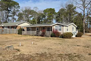 480 5 Bridge Rd, Clinton, NC 28328 - Photo 2