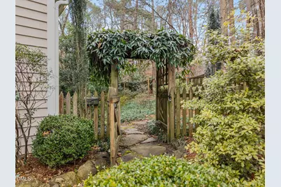 110 Linnaeus Place, Chapel Hill, NC 27514 - Photo 26