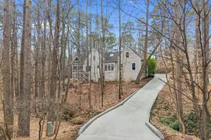 110 Linnaeus Pl, Chapel Hill, NC 27514 - Photo 1
