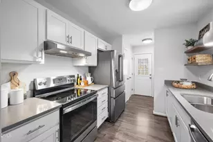 512 Ellis Ct, Raleigh, NC 27603 - Photo 14