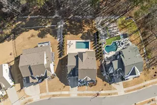 221 Chickasaw Plum Dr, Holly Springs, NC 27540 - Photo 2