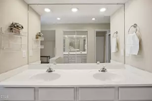 110 Mereworth Pl, Cary, NC 27513 - Photo 38