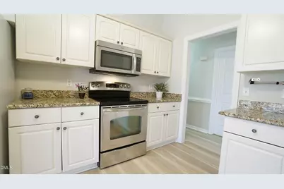 400 Knolls View Drive, Fuquay Varina, NC 27526 - Photo 12