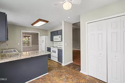 501 Bellmeade Bay Drive, Durham, NC 27703 - Photo 14