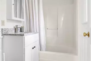 314 W Queen St, Hillsborough, NC 27278 - Photo 28