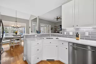 303 Cameron Glen Dr, Apex, NC 27502 - Photo 32