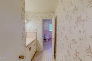 333 Allensville Rd, Roxboro, NC 27574 - Photo 32