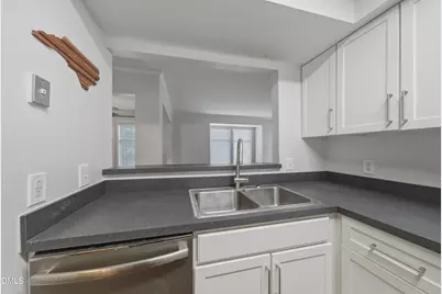 1201 Westview Lane #105, Raleigh, NC 27605 - Photo 8