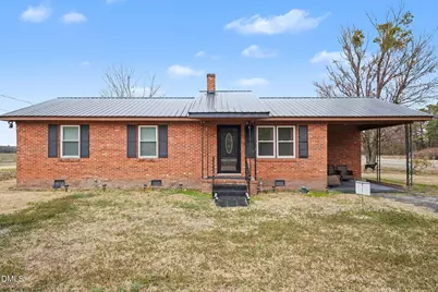 170 Flowers Road, Mount Olive, NC 28365 - Photo 2