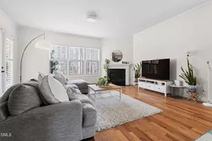 1016 Regency Cottage Pl, Cary, NC 27518 - Photo 2