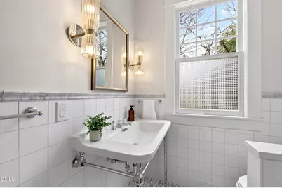 301 Hillsborough Street, Chapel Hill, NC 27514 - Photo 18