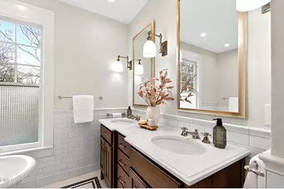 301 Hillsborough Street, Chapel Hill, NC 27514 - Photo 40