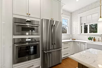 301 Hillsborough Street, Chapel Hill, NC 27514 - Photo 26