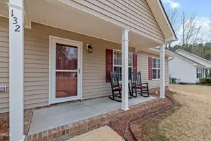 132 Brook Pl, Smithfield, NC 27577 - Photo 4