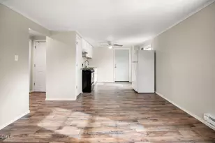 122 Washington St, Lumberton, NC 28358 - Photo 10