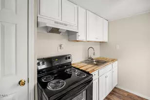 122 Washington St, Lumberton, NC 28358 - Photo 22