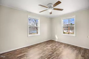 122 Washington St, Lumberton, NC 28358 - Photo 14