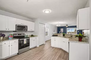 5226 Malik Dr, Durham, NC 27703 - Photo 4