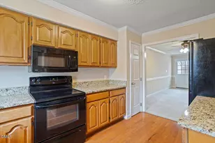 2847 Bedfordshire Ct, Raleigh, NC 27604 - Photo 8