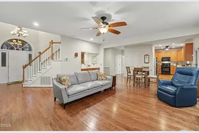 9412 Springdale Drive, Raleigh, NC 27613 - Photo 4