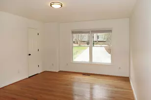 110 Channing Ln, Chapel Hill, NC 27516 - Photo 8