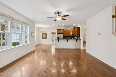 929 E Ivy Valley Drive, Fuquay Varina, NC 27526 - Photo 8