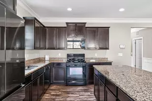 1460 Abercorn Ln, Sanford, NC 27330 - Photo 6