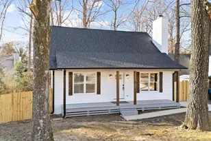 2908 Basswood Dr, Raleigh, NC 27610 - Photo 2