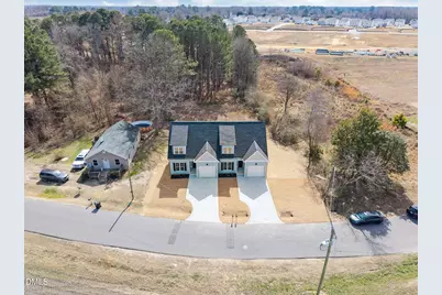 749 W Church Street, Angier, NC 27501 - Photo 6