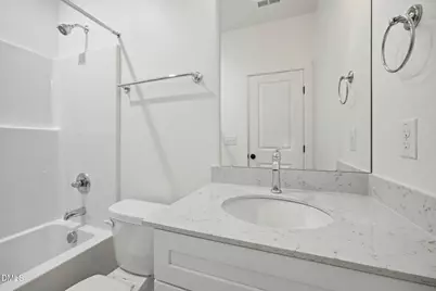 2811 Wilcox Place #101, Raleigh, NC 27607 - Photo 14