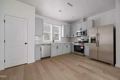 2811 Wilcox Place #101, Raleigh, NC 27607 - Photo 22