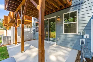 1112 Blackthorn Ln, Durham, NC 27703 - Photo 32