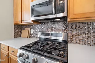 4920 Lady of the Lake Dr, Raleigh, NC 27612 - Photo 12