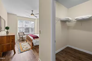 4920 Lady of the Lake Dr, Raleigh, NC 27612 - Photo 32