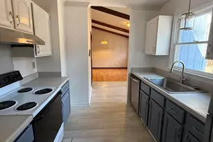 4711 Highview Pl, Raleigh, NC 27606 - Photo 4